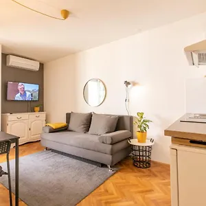 Pula City Accomodation Pula