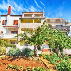 Tereza 1352 Apartman